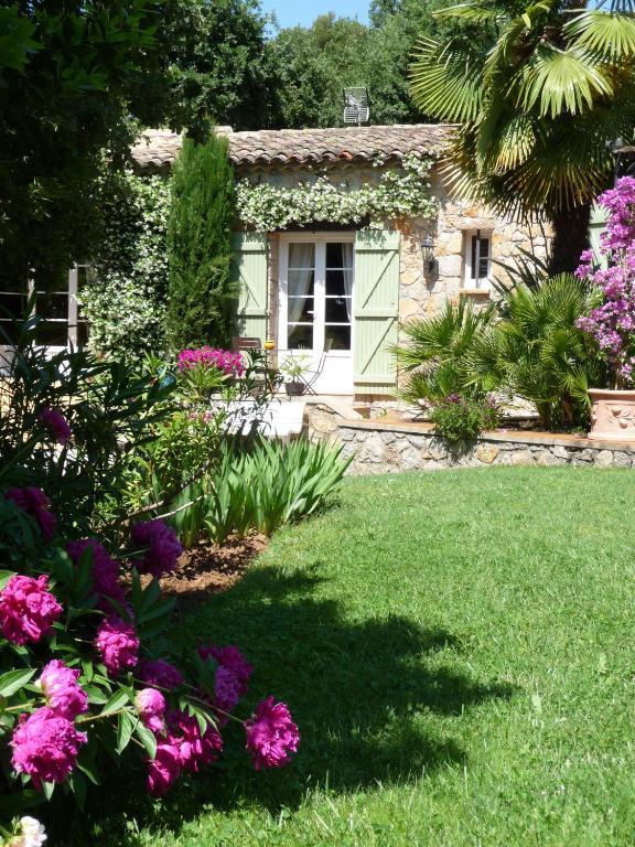 Le Mas Du Pere La Motte Exterior foto